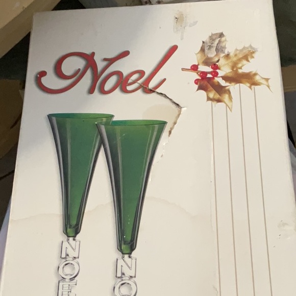 CRISTAL D”ARQUES 2GREEN CHAMPAGNE FLUTES NOEL HOLIDAY CHRISTMAS - Picture 12 of 13